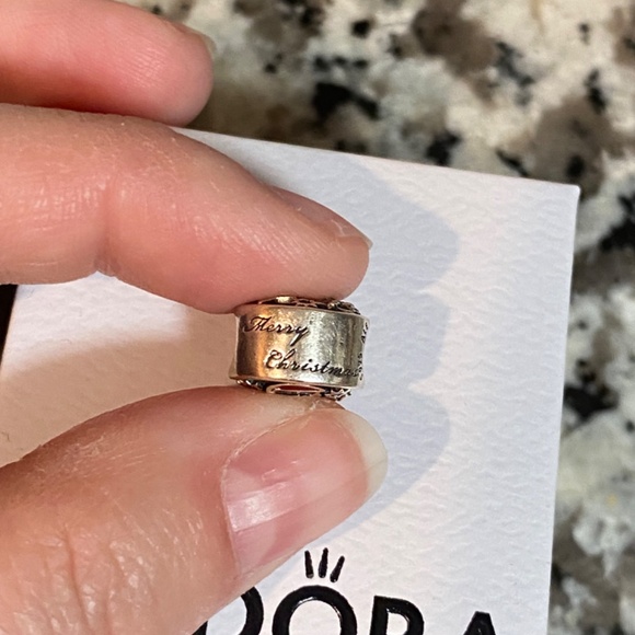 Pandora Santa & Star Charm - Picture 5 of 5